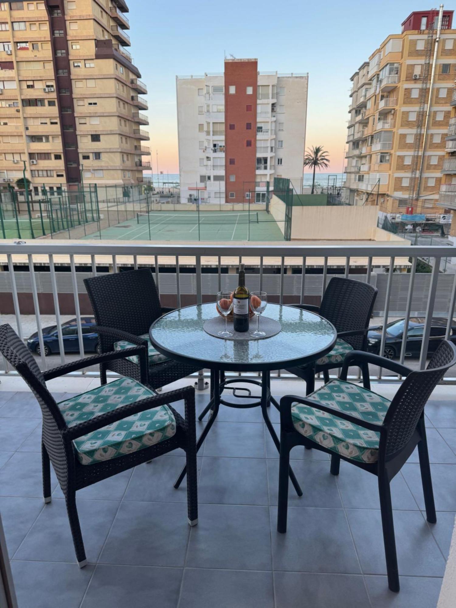 Lovely Family Apartment 2 Min. From The Beach Playa de Gandia Luaran gambar
